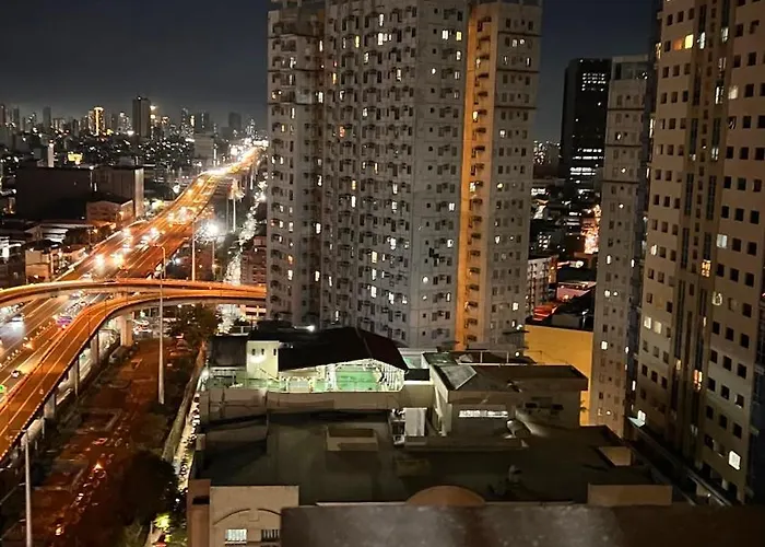 One Bedroom Unit In Makati Laureano Di Trevi Tower 1, Unit 2301 ,pio Del Pilar, Makati *